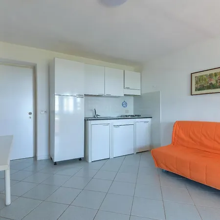 Apartment Conti